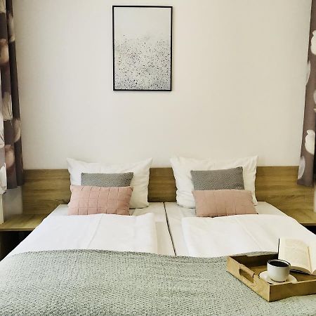 Bed and Breakfast Azalia Устроне-Морське Екстер'єр фото