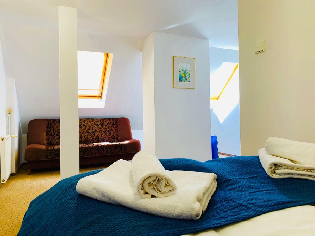 Bed and Breakfast Azalia Устроне-Морське Екстер'єр фото